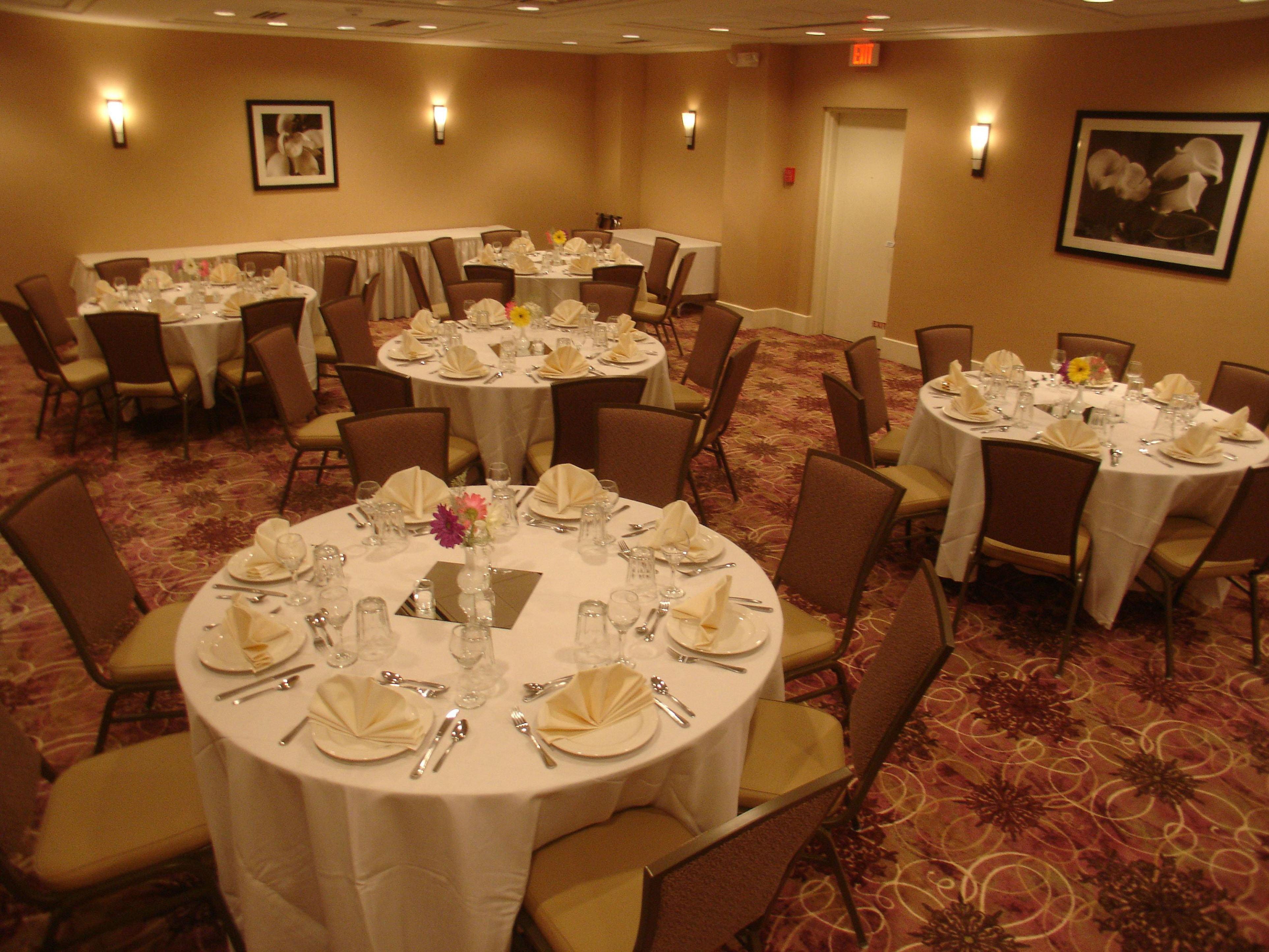 Orangeburg Armoni Inn & Suites מסעדה תמונה
